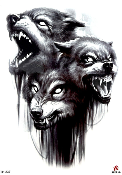 Волк, оскал