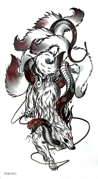 Девятихвостый лис со змеей